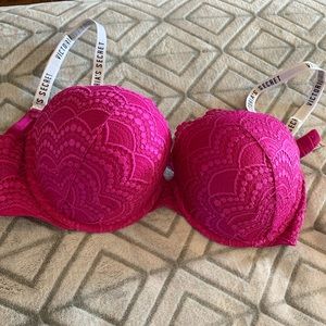 Victoria’s Secret T-Shirt Bra 38 DD